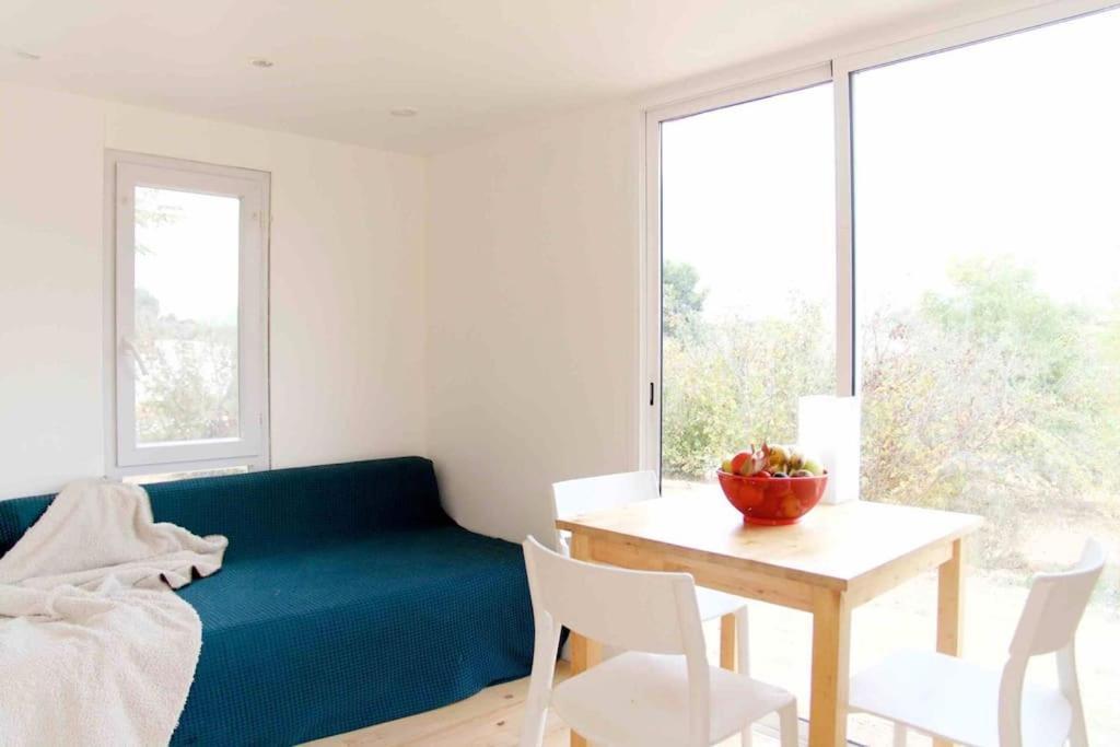 Eco Tiny Home & Office For Digital Nomads Vallmoll Exterior photo